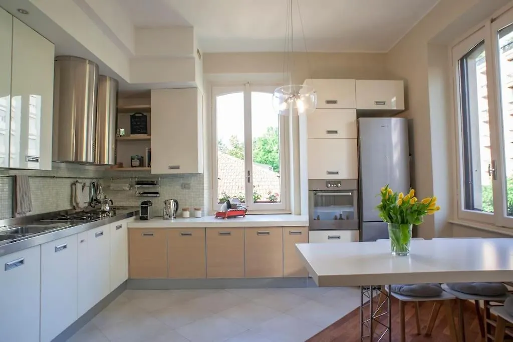 Apartman Bright And Comfy In A Beautiful Contemporary Home Milánó