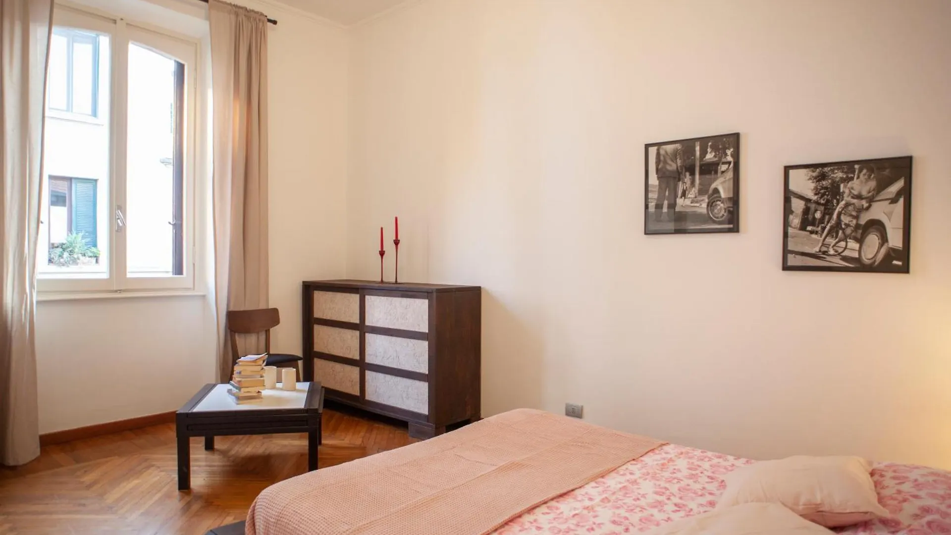 Bright And Comfy In A Beautiful Contemporary Home Milánó 0*,  Olaszország